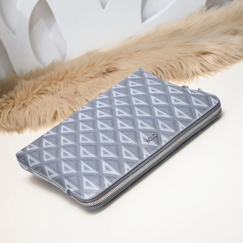 Lightweight Christian Dior Clutch Bags 77122