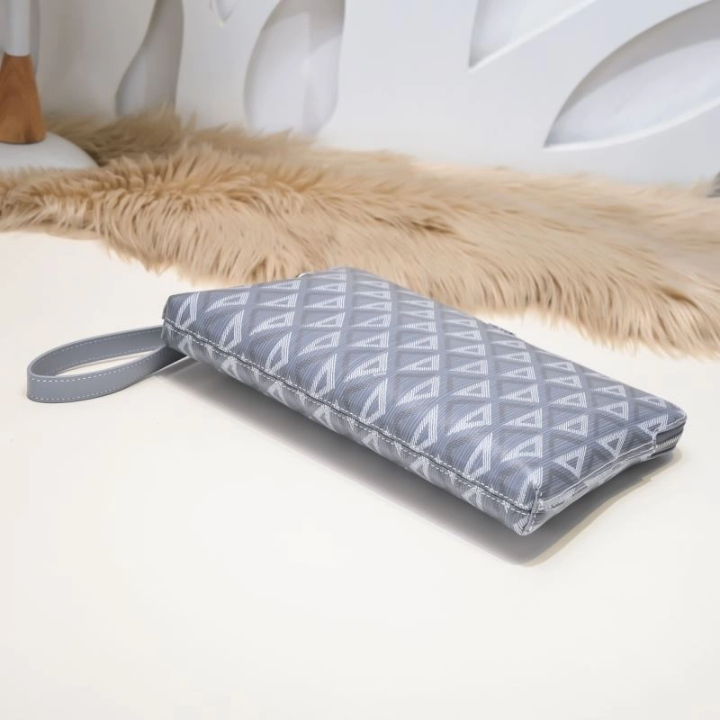 Lightweight Christian Dior Clutch Bags 77122
