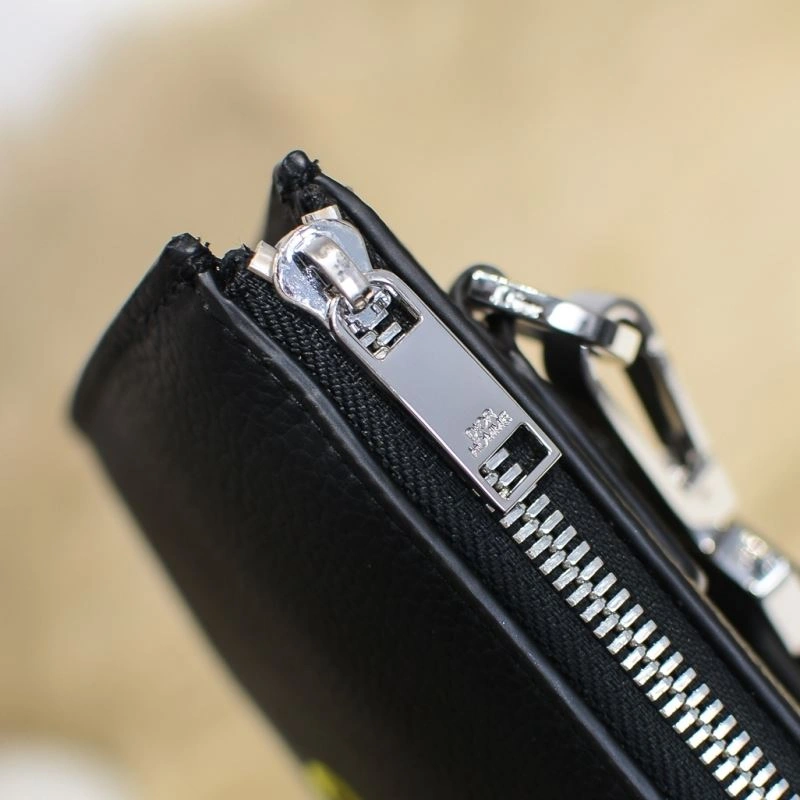 Christian Dior Clutch Bags Comfortable 77128