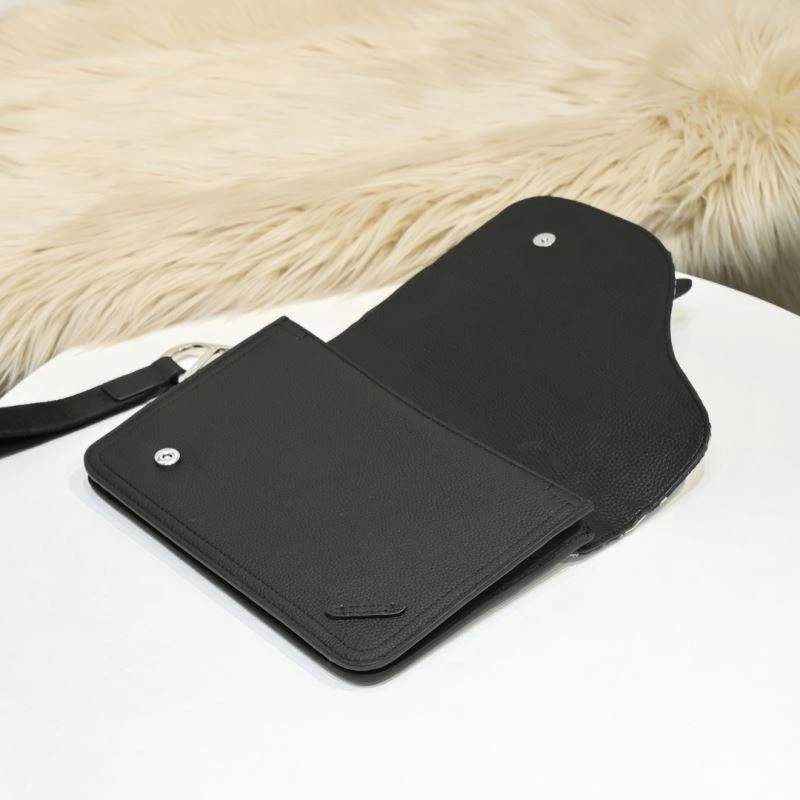 Compact Christian Dior Clutch Bags 77129