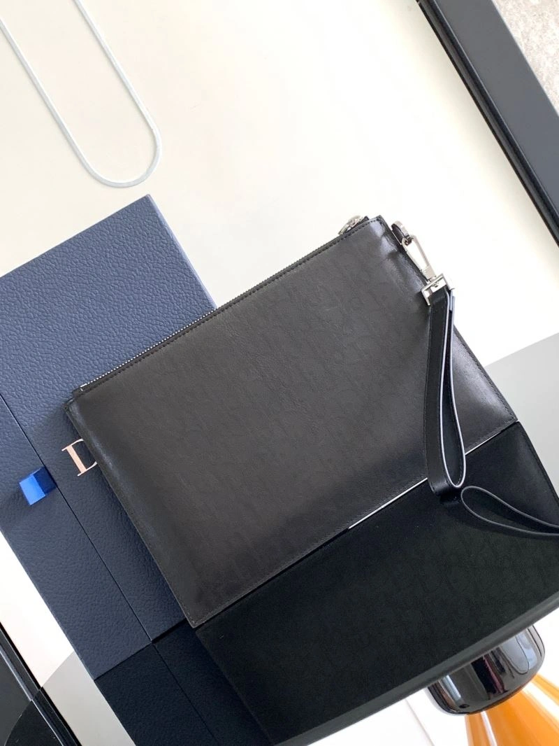 Snug Christian Dior Clutch Bags 76906