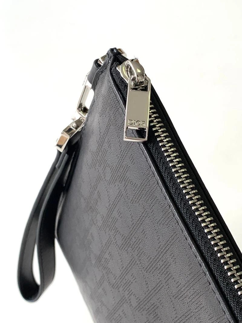 Snug Christian Dior Clutch Bags 76906