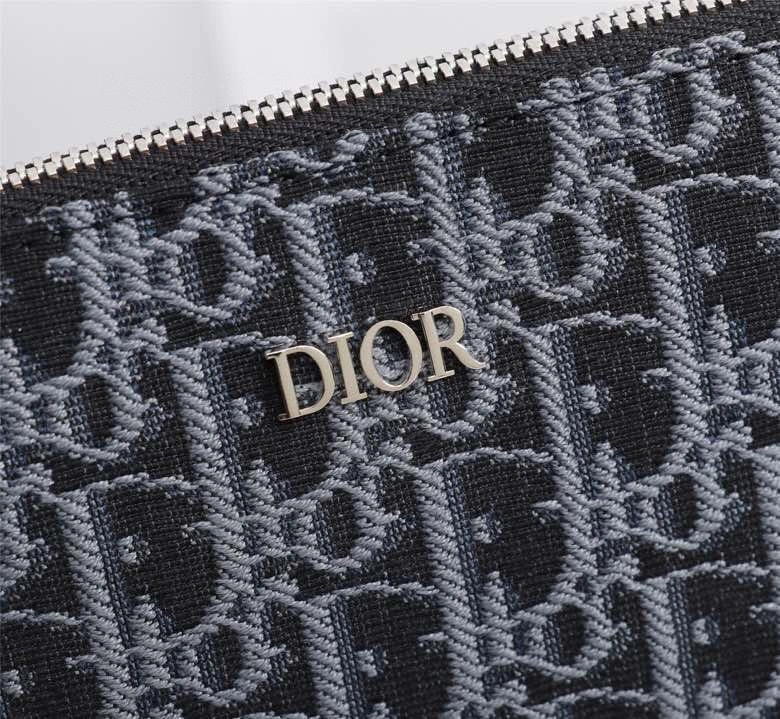 FashionForward Christian Dior Clutch Bags 76922