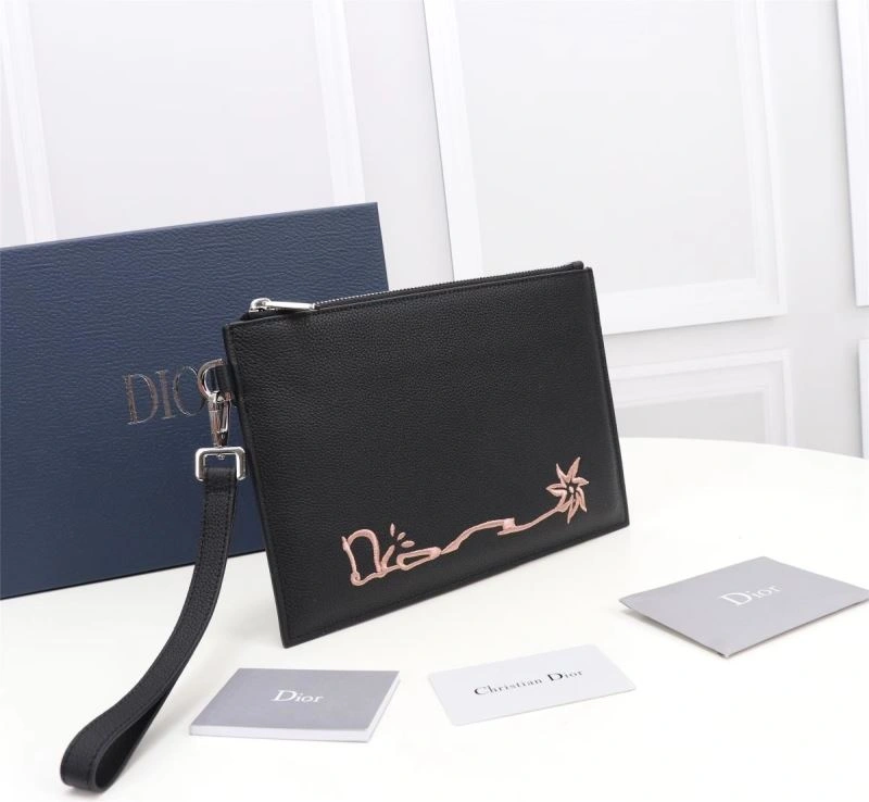 Stylish Christian Dior Clutch Bags 74281