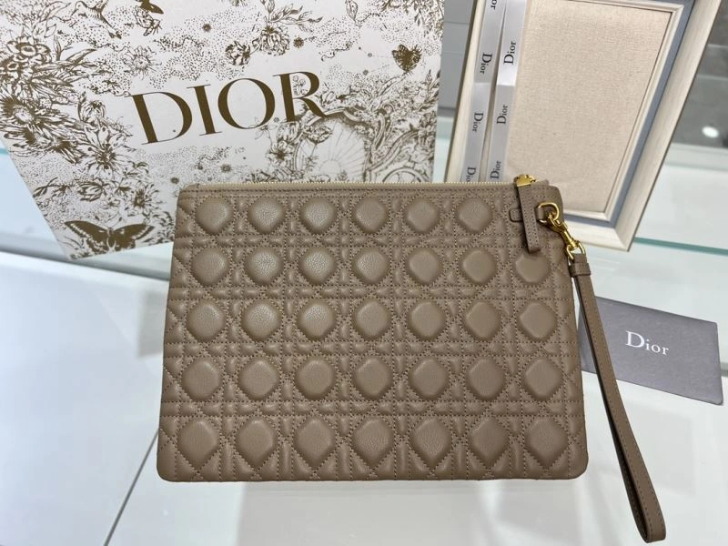 Reliable Christian Dior Clutch Bags 74272