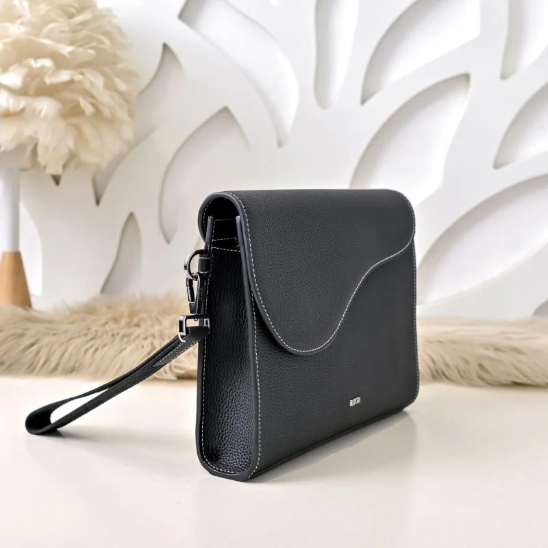 Unisex Christian Dior Clutch Bags 46494