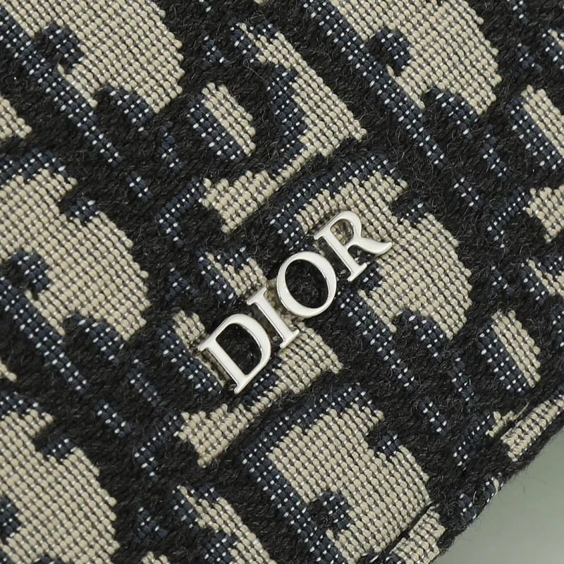 Vibrant Christian Dior Clutch Bags 46497