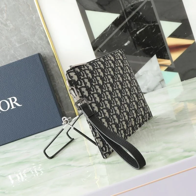 Christian Dior Clutch Bags ModernLook 46489