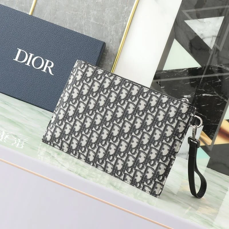 Christian Dior Clutch Bags ModernLook 46489