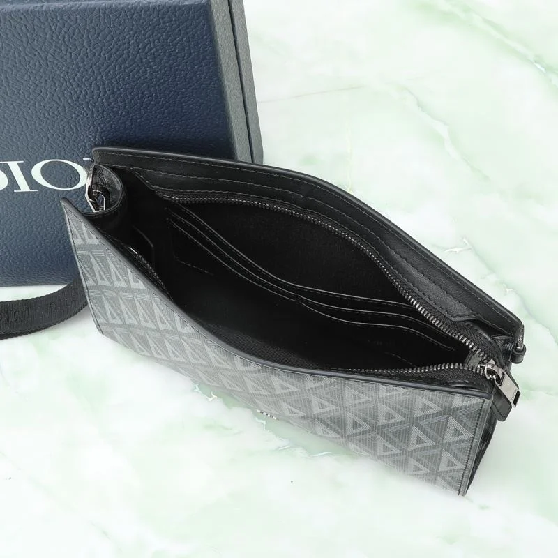 Modern Christian Dior Clutch Bags 46483
