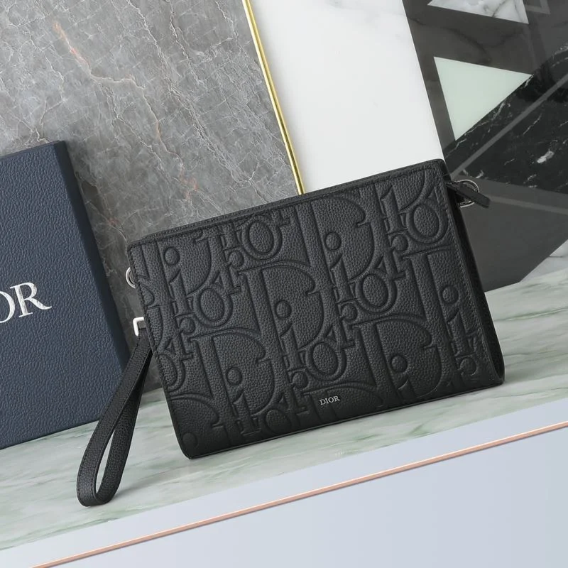WeatherProof Christian Dior Clutch Bags 46482