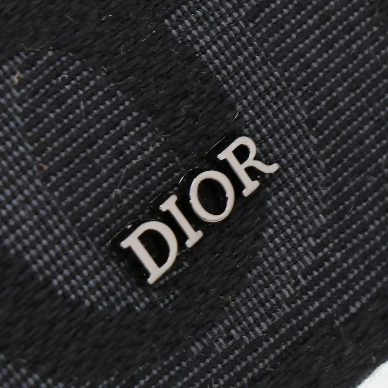 SunProtective Christian Dior Clutch Bags 46474