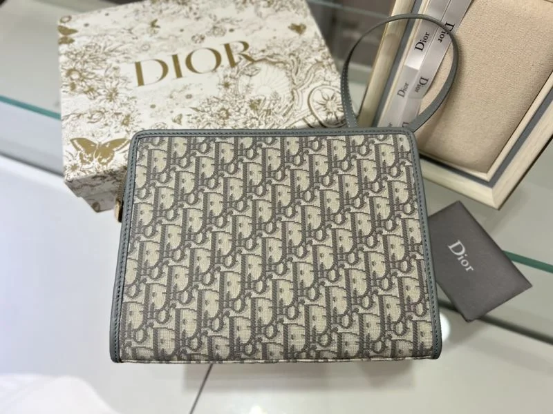 Versatile Christian Dior Clutch Bags 46459