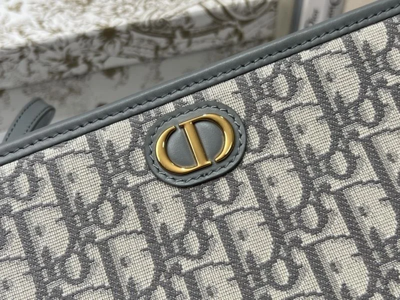 Versatile Christian Dior Clutch Bags 46459