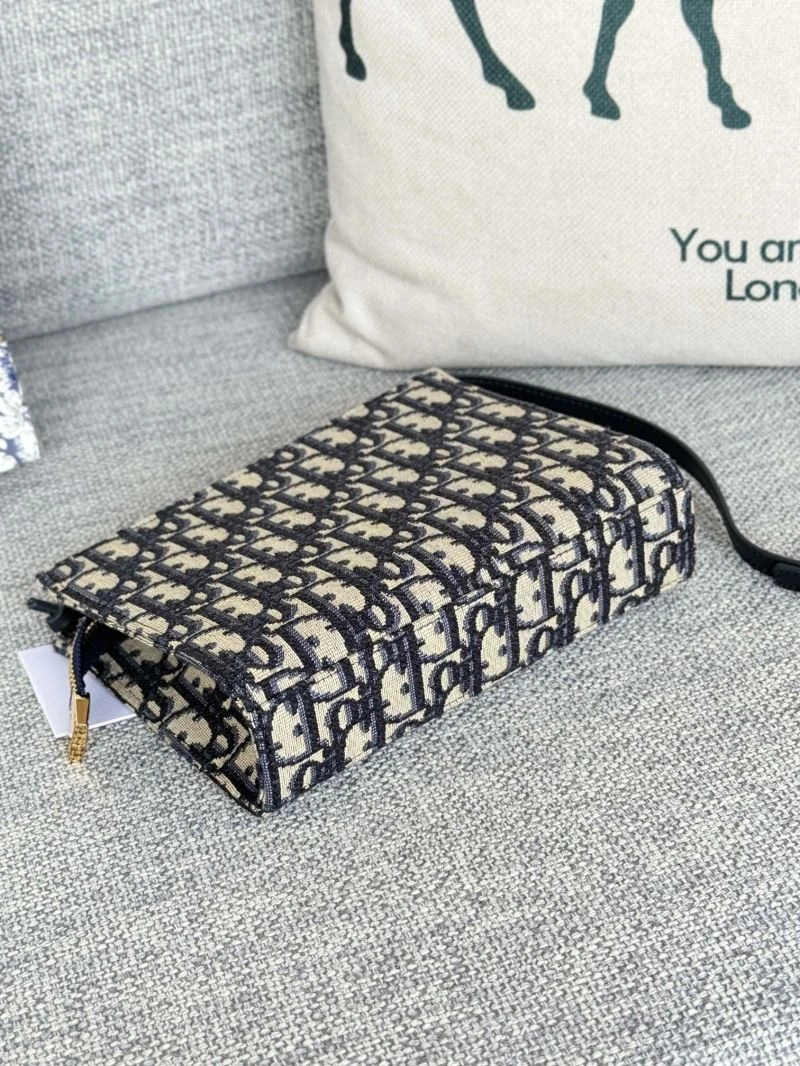 Christian Dior Clutch Bags Lightweight 57069