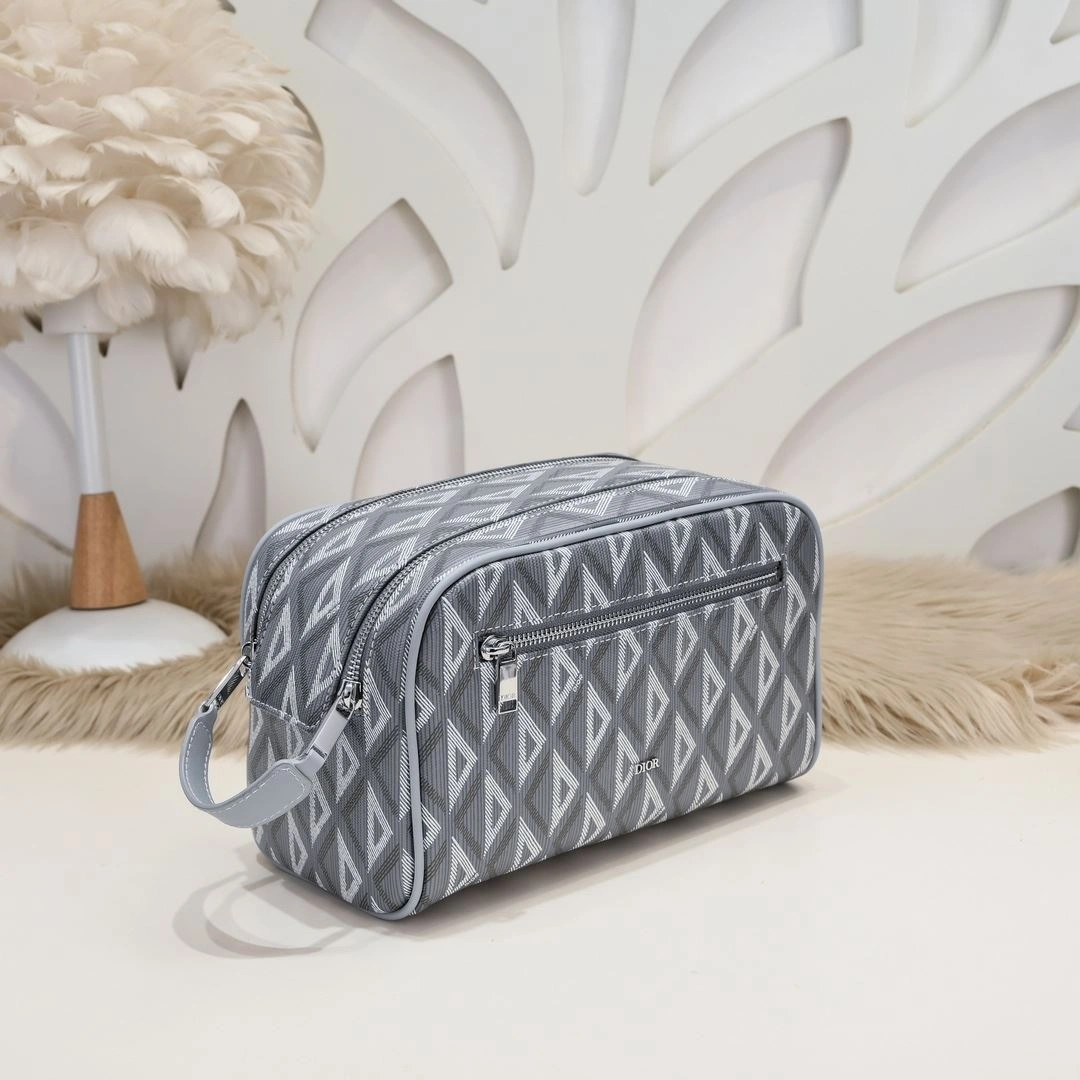 Affordable Christian Dior Cosmetic Bags 91201