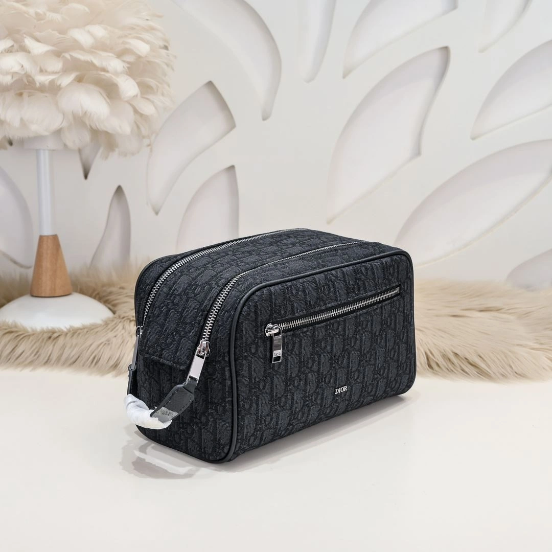 Christian Dior Cosmetic Bags Bright 91200