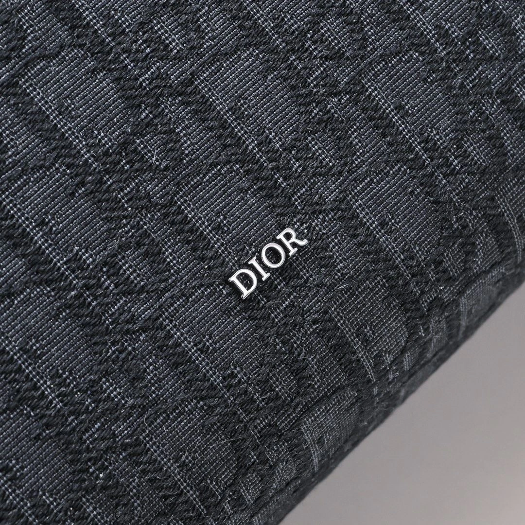Christian Dior Cosmetic Bags Bright 91200