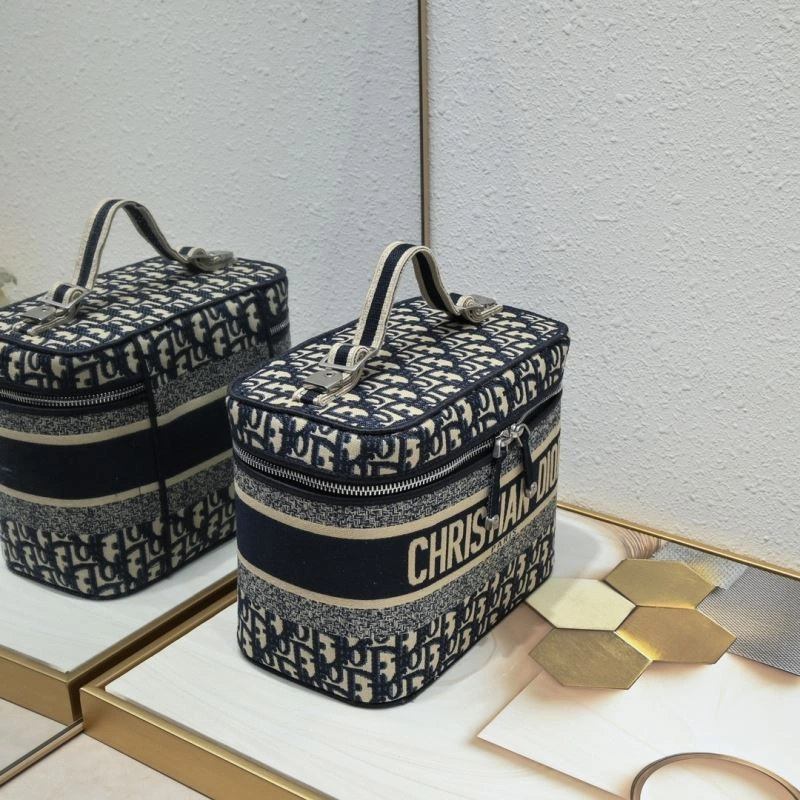 Christian Dior Cosmetic Bags Bright 87865