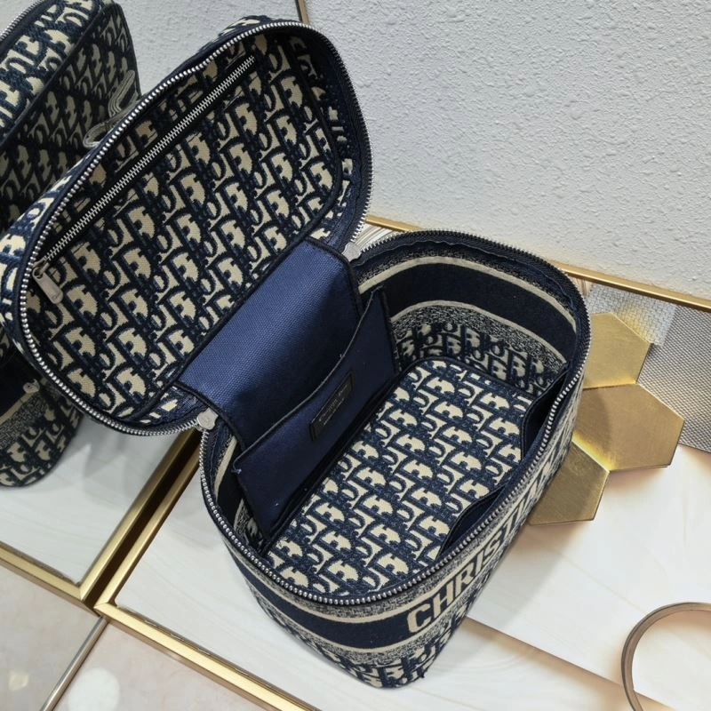 Christian Dior Cosmetic Bags Bright 87865