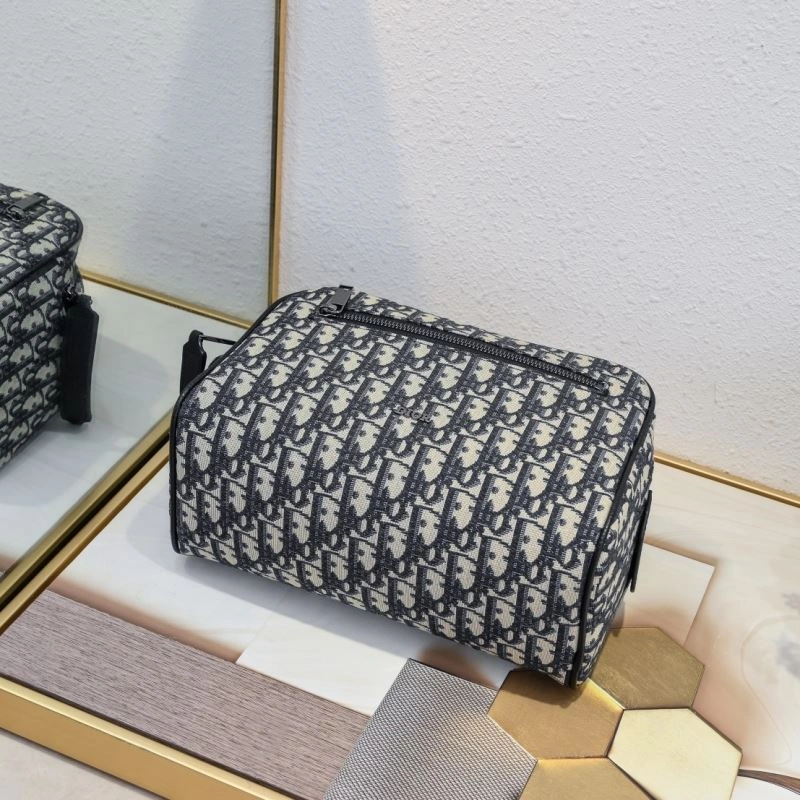 Christian Dior Cosmetic Bags Bold 87869