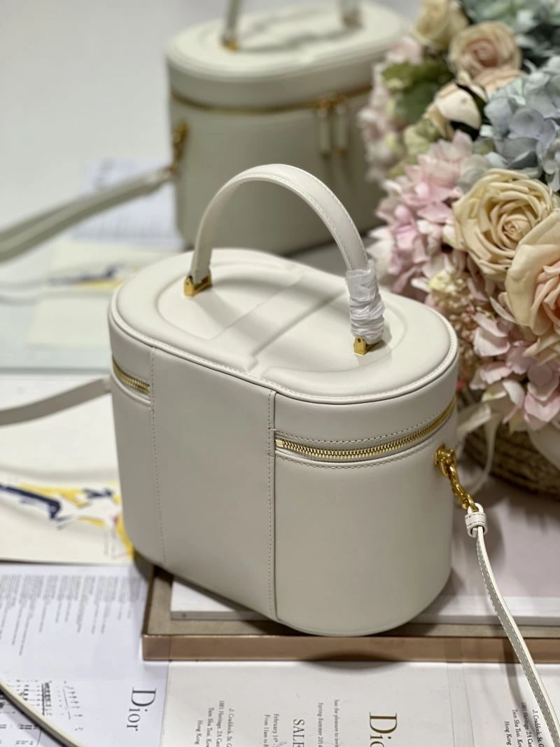 Christian Dior Cosmetic Bags Sleek 71218