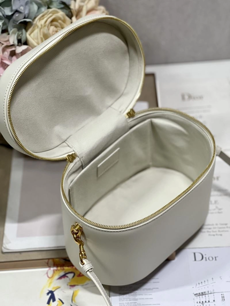 Christian Dior Cosmetic Bags Sleek 71218