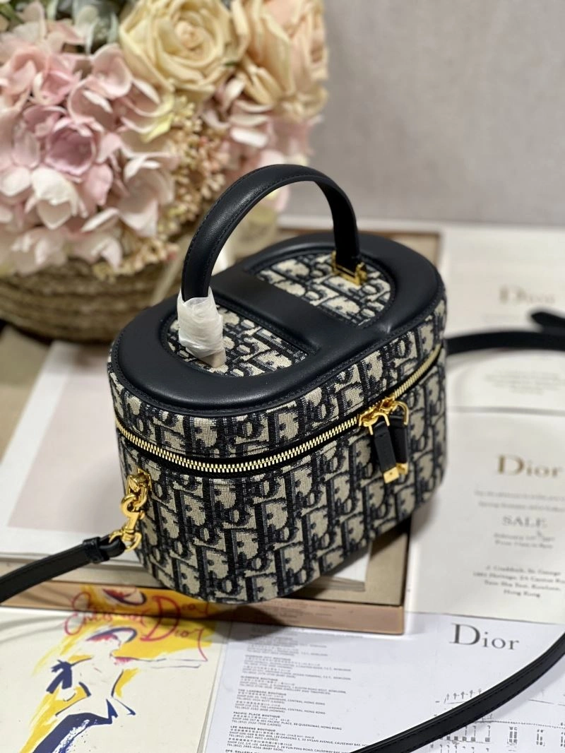 TechFriendly Christian Dior Cosmetic Bags 71207