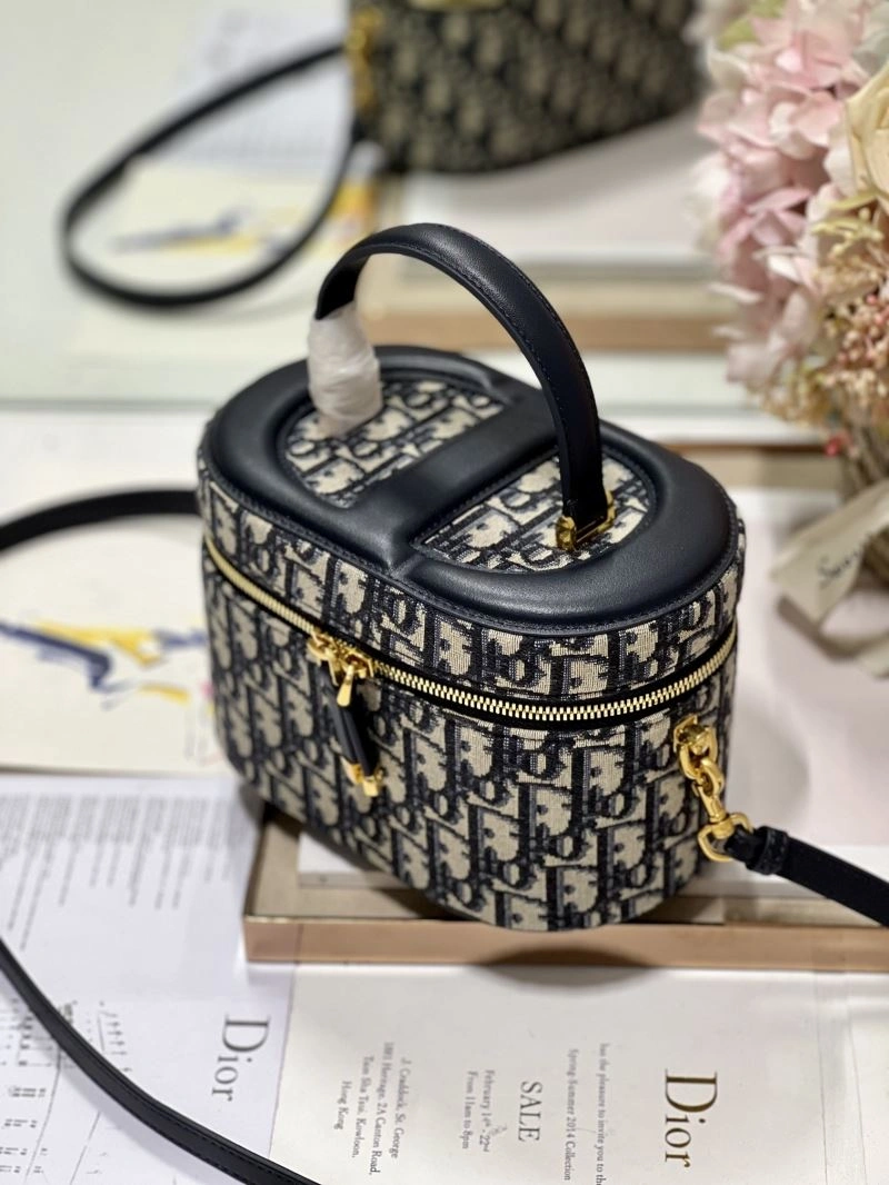 TechFriendly Christian Dior Cosmetic Bags 71207