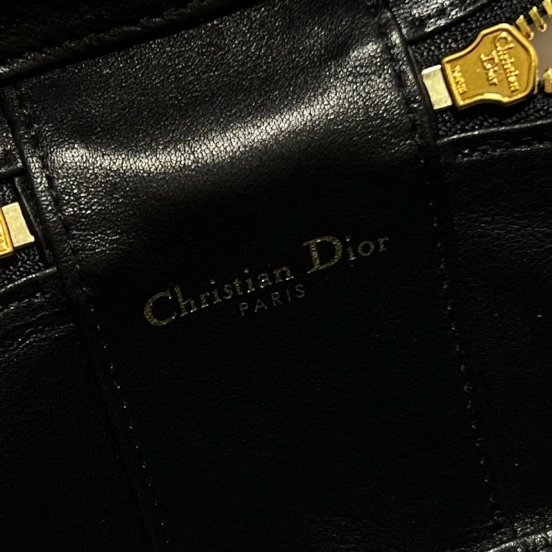 Functional Christian Dior Cosmetic Bags 71205
