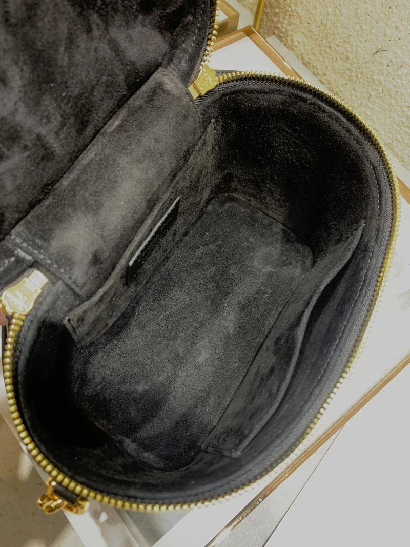 Christian Dior Cosmetic Bags Stylish 71185