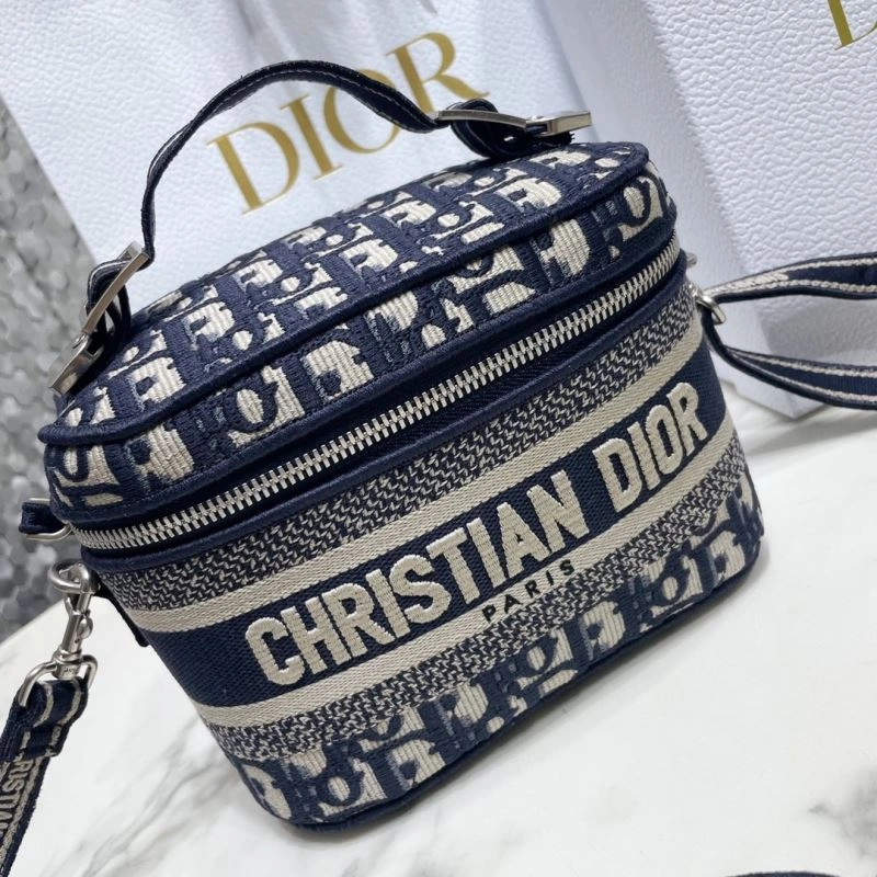 FlexibleFit Christian Dior Cosmetic Bags 71210