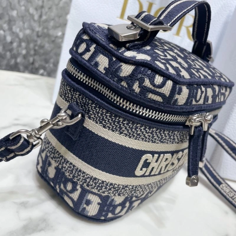 FlexibleFit Christian Dior Cosmetic Bags 71210