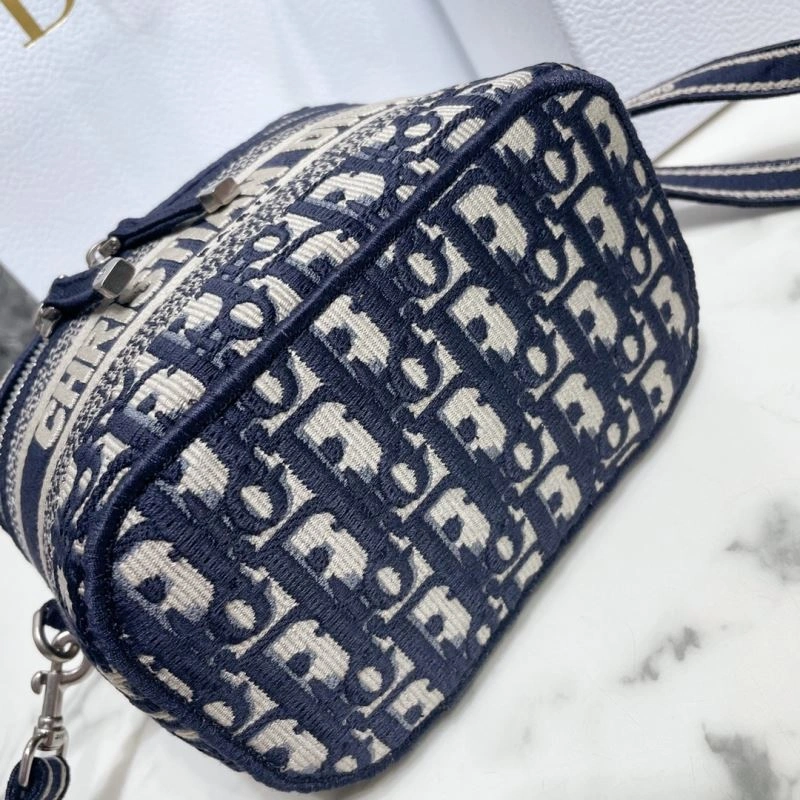FlexibleFit Christian Dior Cosmetic Bags 71210