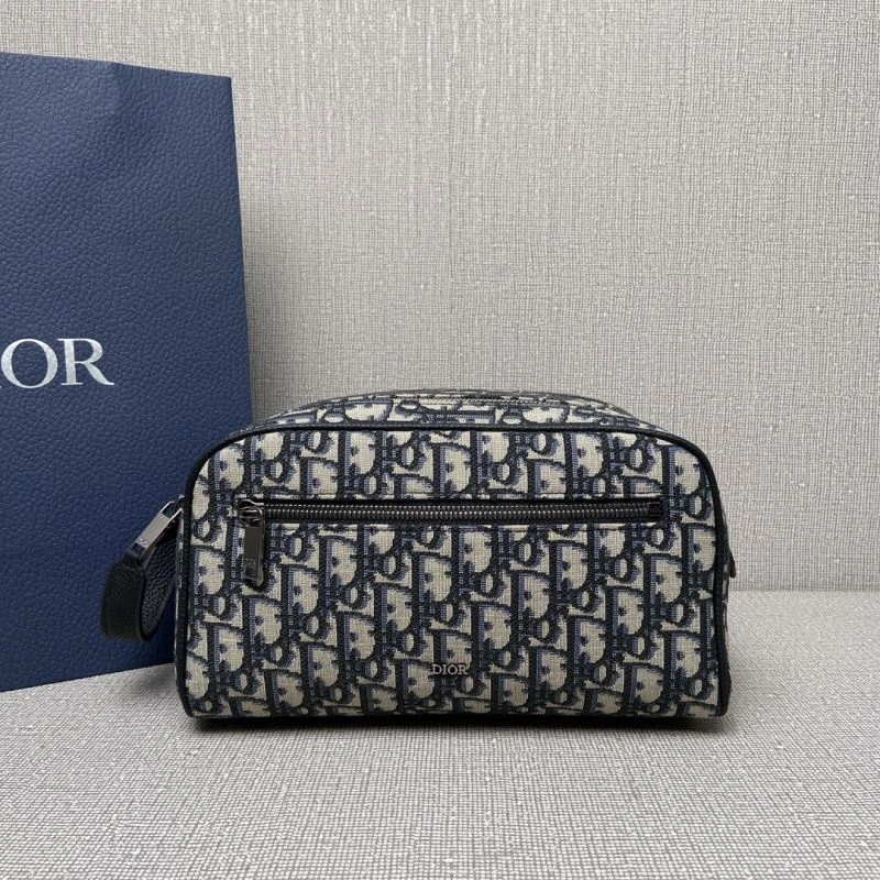 Christian Dior Cosmetic Bags Resilient 71194