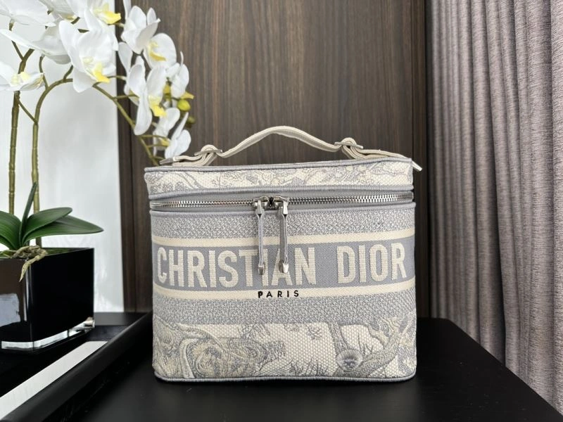 Christian Dior Cosmetic Bags Breathable 71187