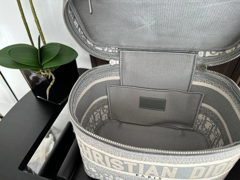 Classic Christian Dior Cosmetic Bags 71178
