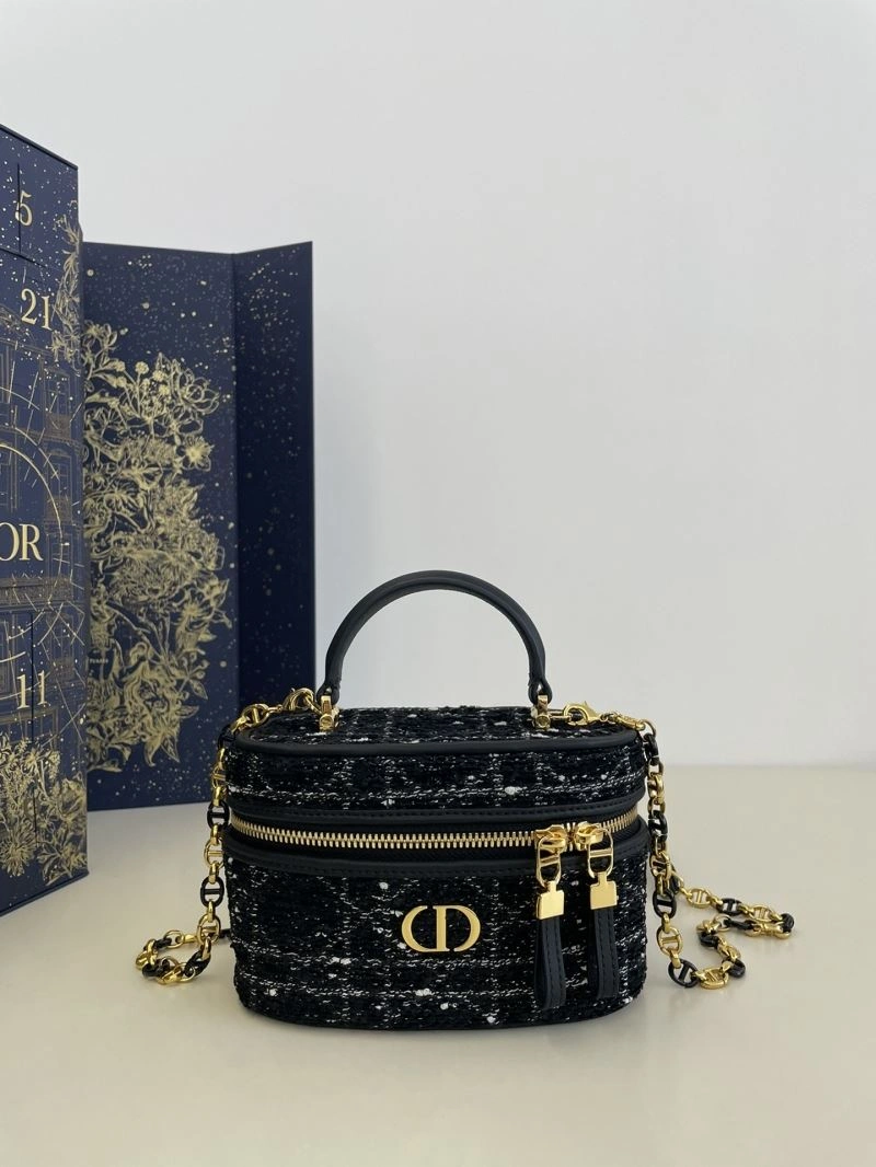 TechFriendly Christian Dior Cosmetic Bags 71191