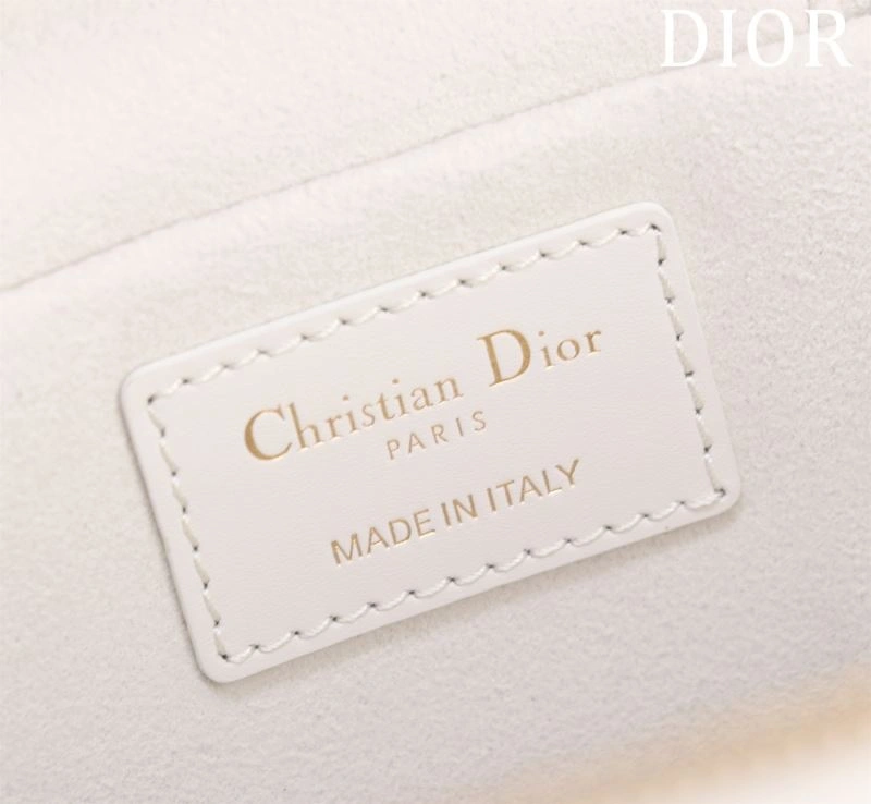 Sophisticated Christian Dior Cosmetic Bags 71190
