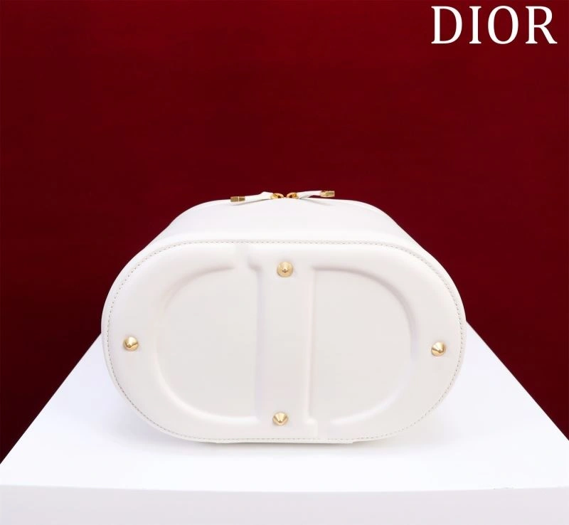 Trendsetting Christian Dior Cosmetic Bags 71189