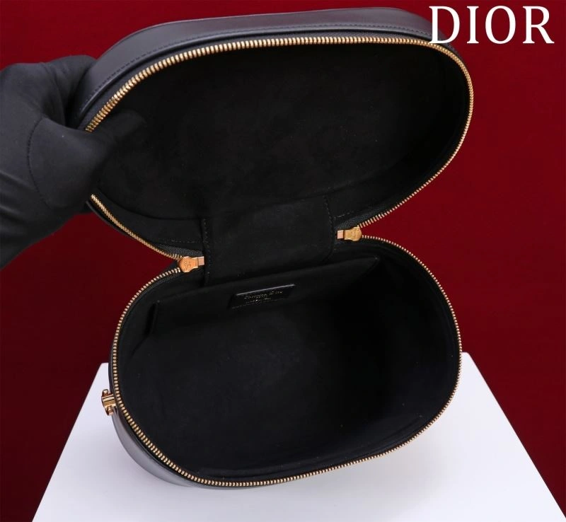 Christian Dior Cosmetic Bags Bright 71209