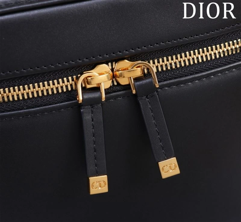 Christian Dior Cosmetic Bags Bright 71209