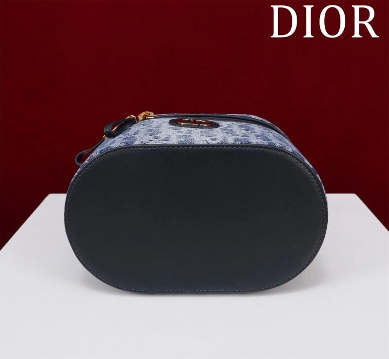 Christian Dior Cosmetic Bags FashionForward 71172