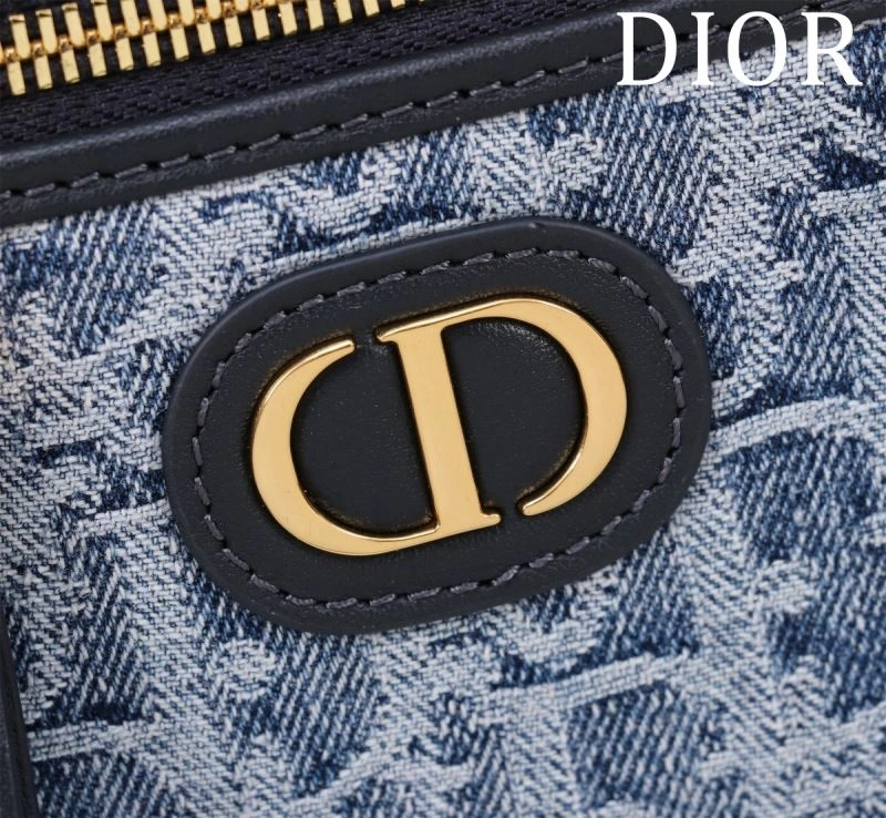 Christian Dior Cosmetic Bags FashionForward 71172