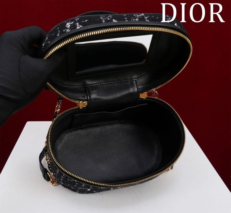 Neat Christian Dior Cosmetic Bags 71204