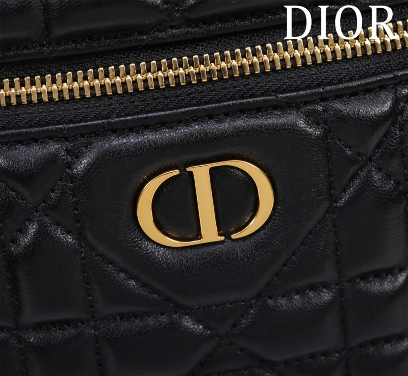 Christian Dior Cosmetic Bags Sporty 71203