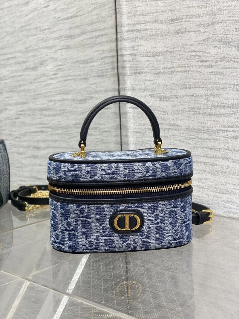 Resilient Christian Dior Cosmetic Bags 71153