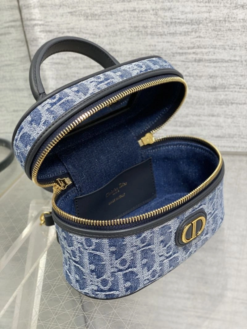 Resilient Christian Dior Cosmetic Bags 71153
