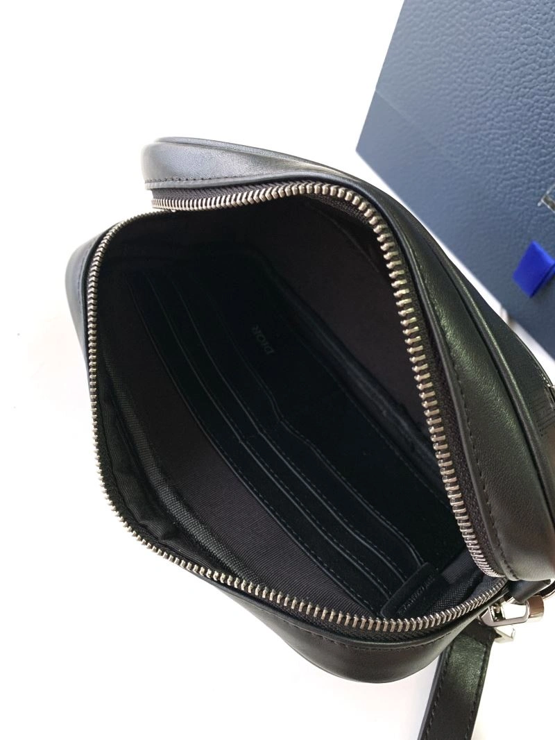 Sophisticated Christian Dior Cosmetic Bags 64109