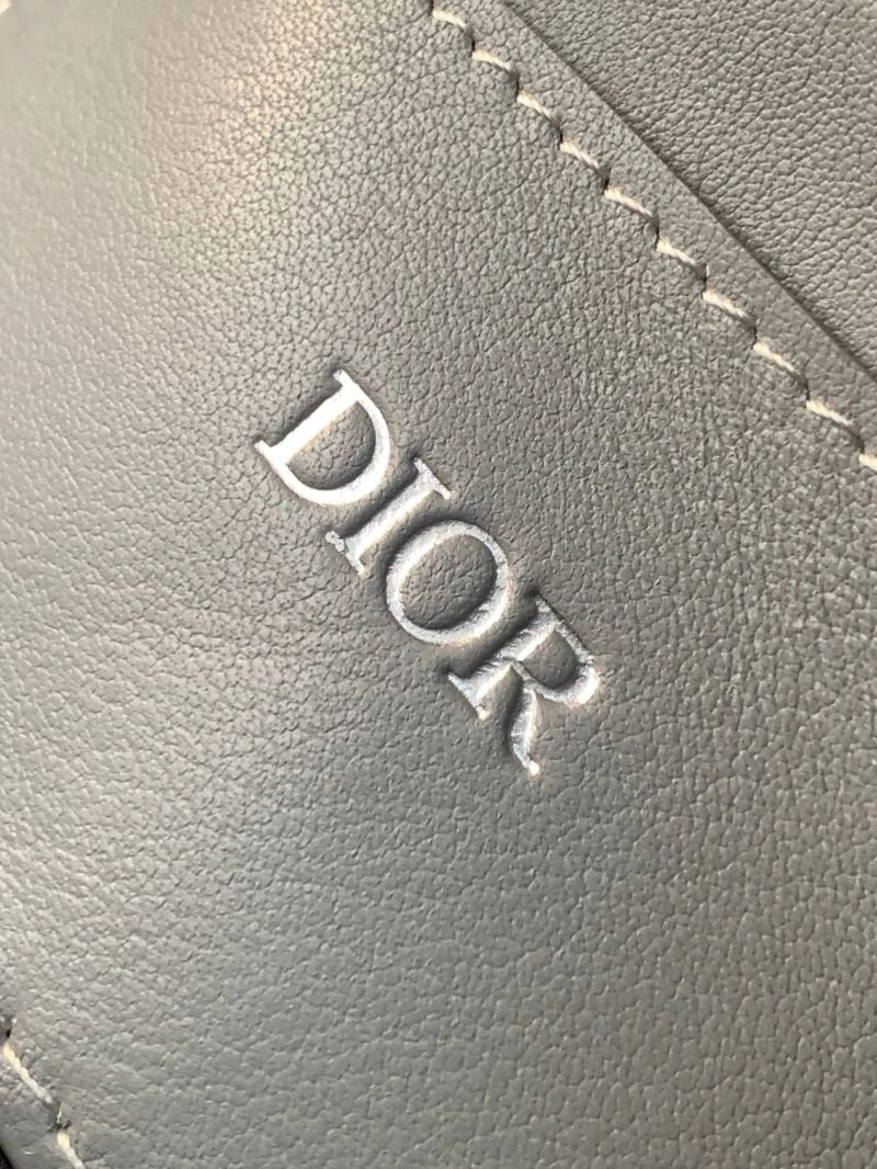 Minimalist Christian Dior Cosmetic Bags 64080